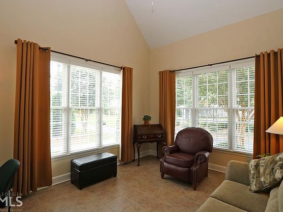 5th image of 2013 Macland Square Dr