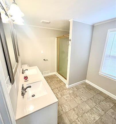 3rd image of 240 Three Cedars Ln #5