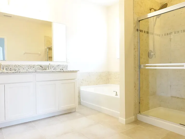1014 Musgrass Cir — Photo 8