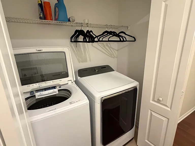 1556 Plumeria Pl — Photo 17