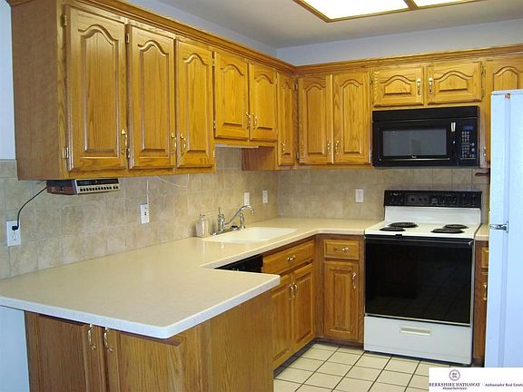4th image of 14625 Hascall St