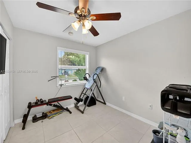 4311 SW 24th St — Photo 11