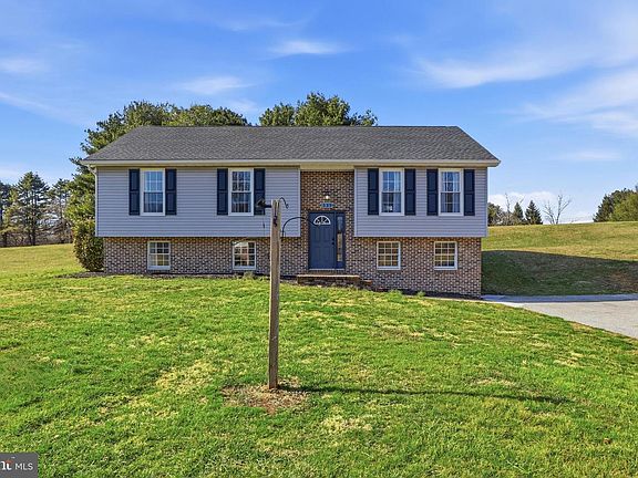 5th image of 339 Lay Rd