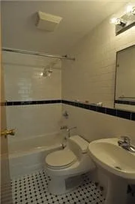 Rented by Veracity NYC LLC | media 20