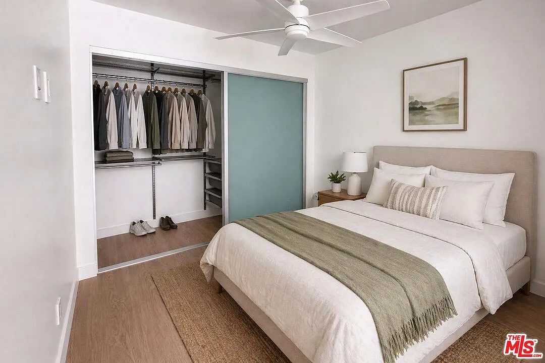 2 bed, 1.0 bath, $3,495 — Photo 2