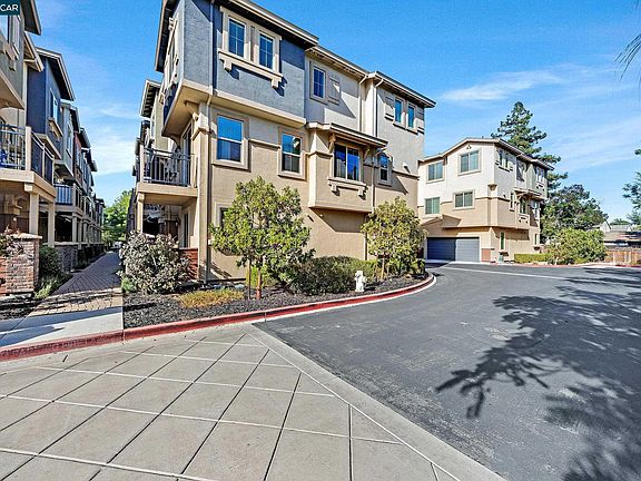 5th image of 1840 Enclave Pl