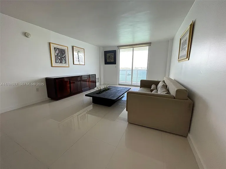7928 West Dr #410 — Photo 6