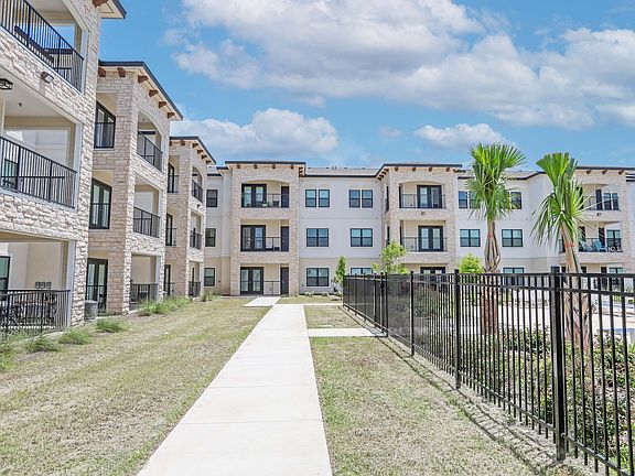 3rd image of 3300 N K Center St #130