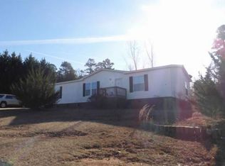 1171 Peppertree Dr, Mount Holly, NC 28120