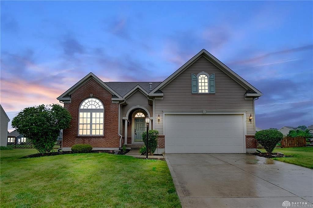 3538 Morning Dove Wood, Franklin, OH 45005 | Zillow
