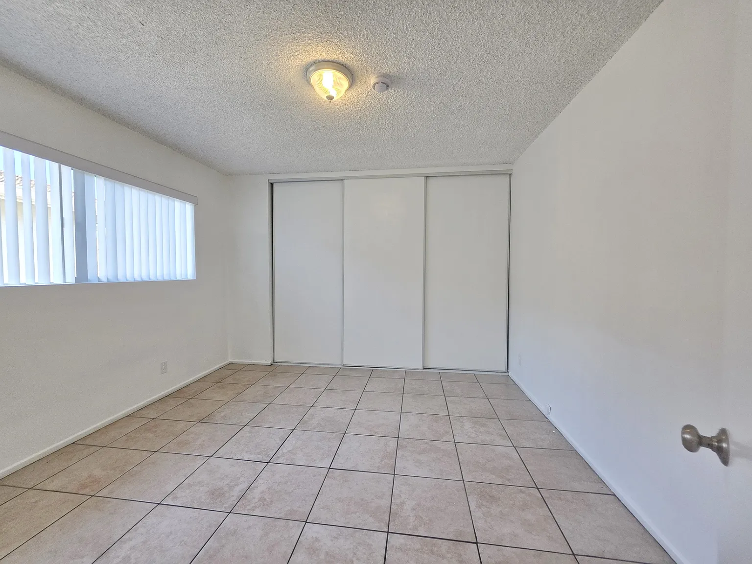 2 bed, $2,300 — Photo 3