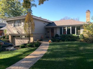 930 S Parkside Ave, Elmhurst, IL