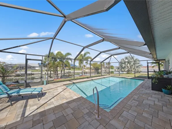 126 SE 15th Pl, Cape Coral, FL 33990