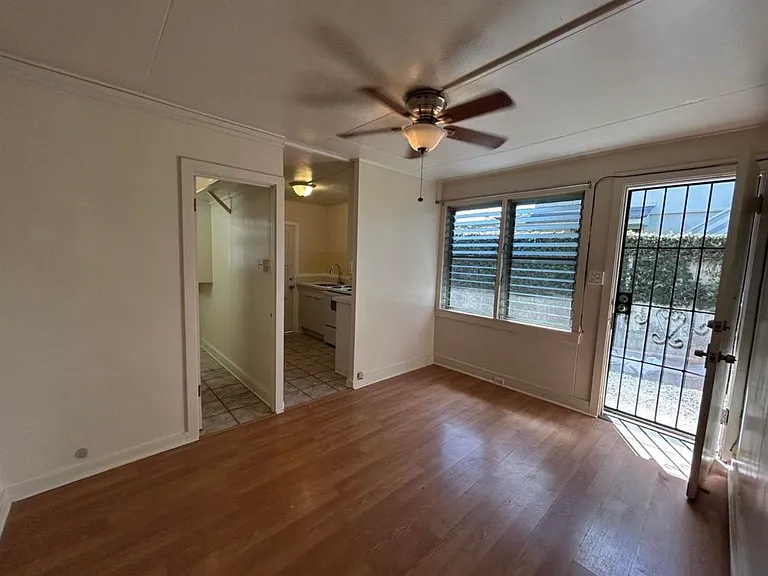 2304 Fern St #2 — Photo 2