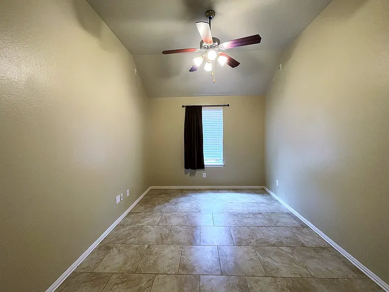 1517 Pelican Dr — Photo 4
