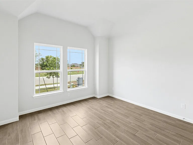 161 Smithsonian Ln — Photo 17
