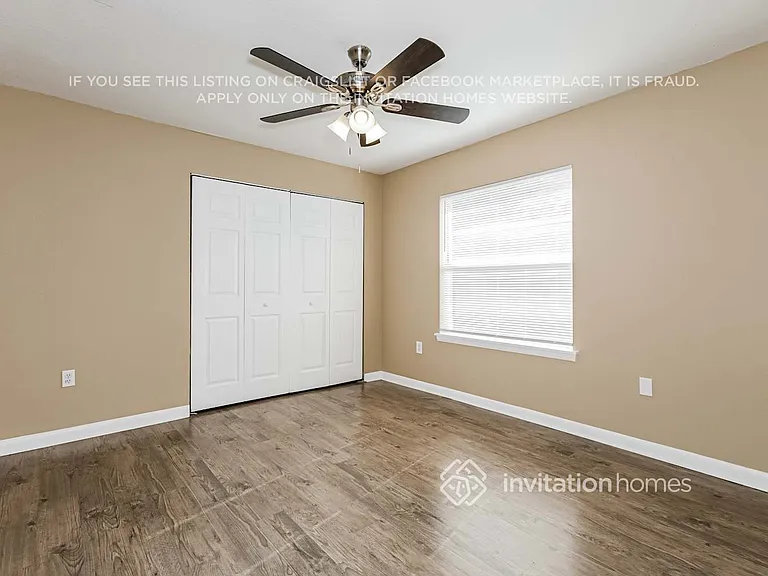 1319 W Knollwood St — Photo 14
