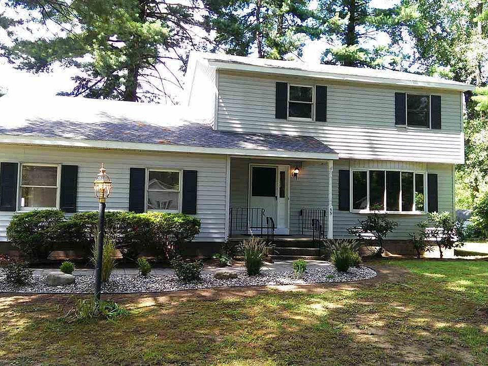 1st image of 55 Evergreen Ave