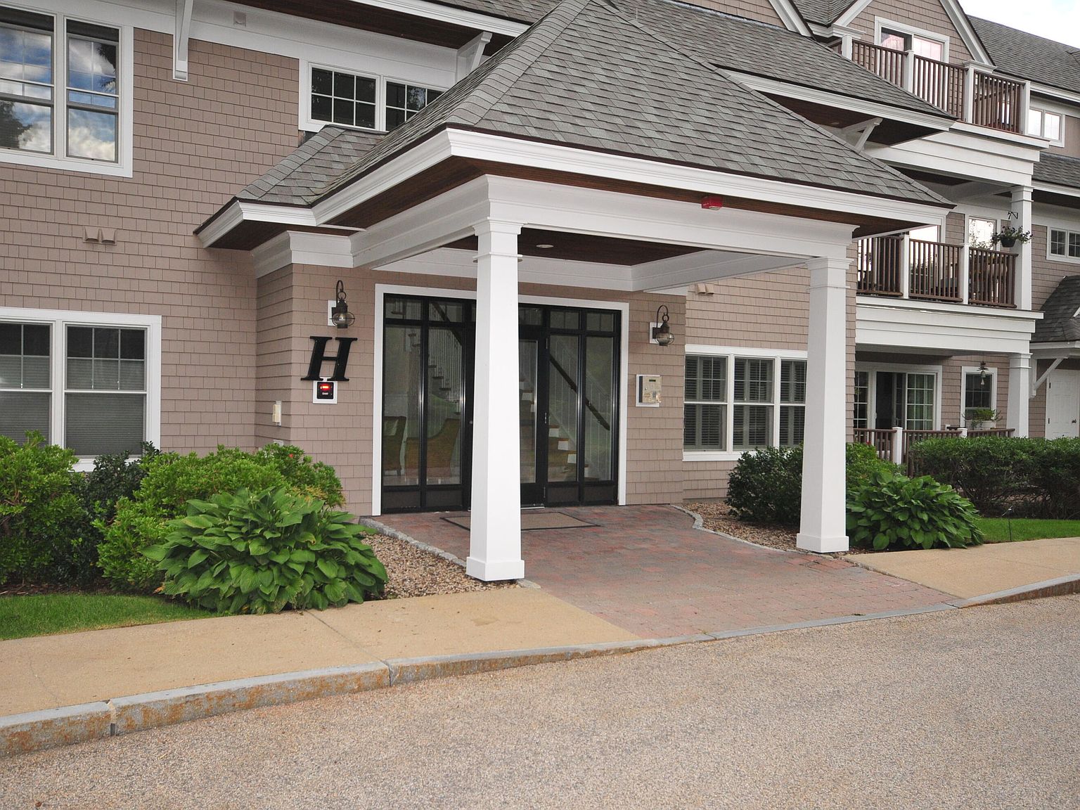 100 Shepards Cove Road UNIT H102, Kittery, ME 03904 Zillow