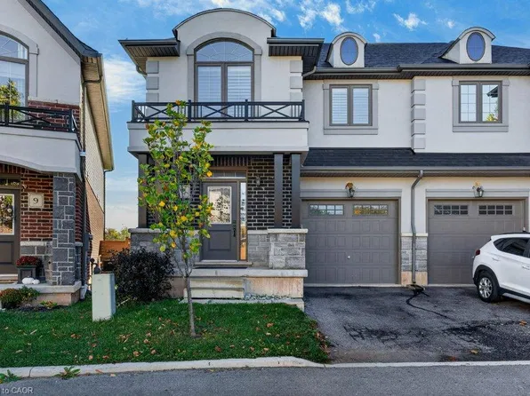 4297 East Ave #8, Lincoln, ON L3J 0R2