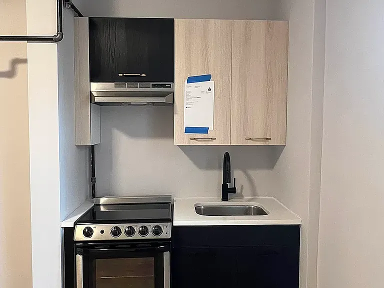 545 W 125th St #57 — Photo 4