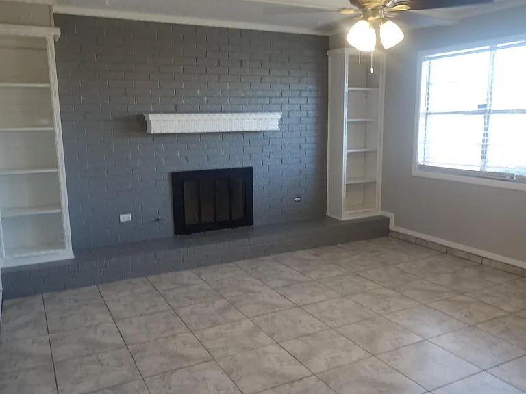 5616 Amherst St — Photo 2
