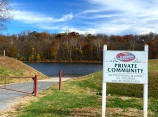 Nimitz Ln, Hedgesville, WV