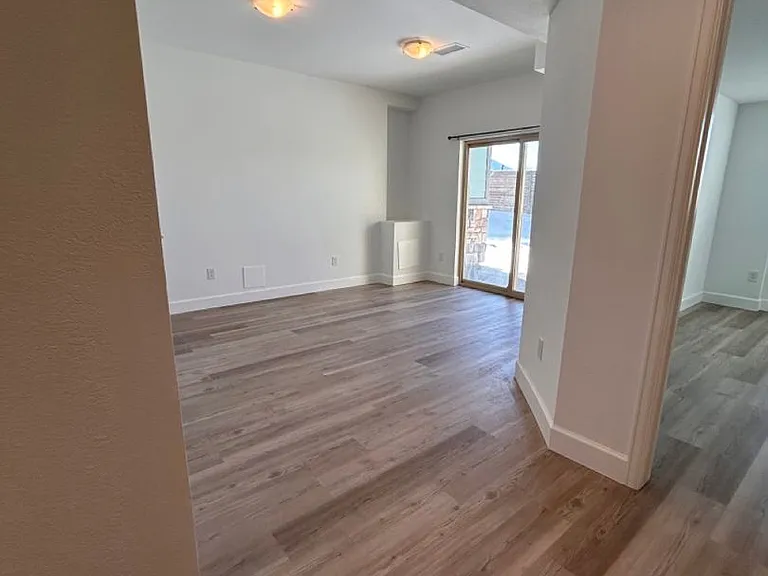 3647 S Lisbon Ct — Photo 36