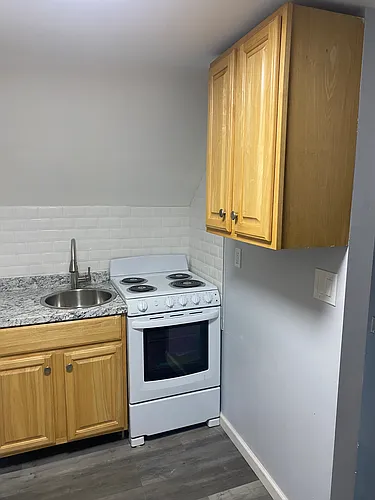 70 Benham Ave #3 Photo 1