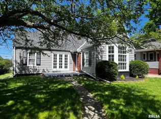 3203 N Biltmore Ave, Peoria, IL 61604