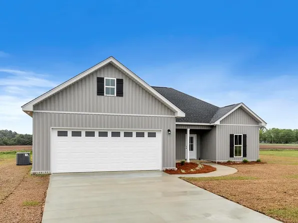 130 Benfield, Headland, AL 36345