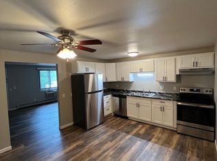 28 Capitol View Ter #8, Madison, WI 53713
