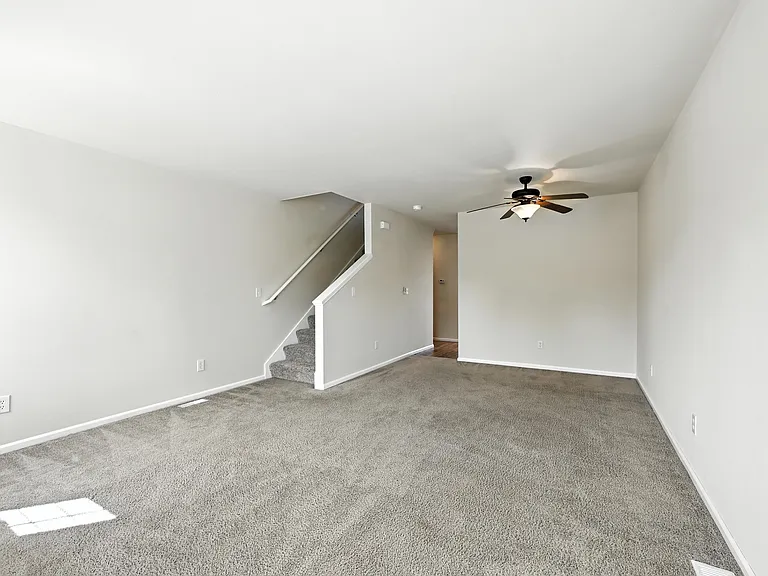 849 Garden Green Pl #849 — Photo 9