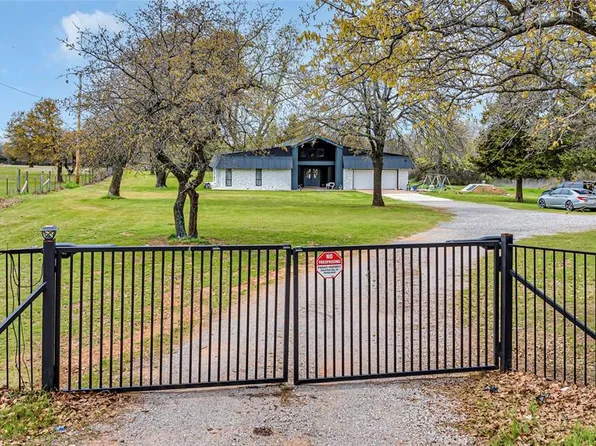 7000 108th St, Noble, OK 73068