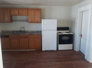 9 Holman Ave #2, Mexico, ME 04257