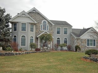 46 Sutphin Rd, Flemington, NJ 08822