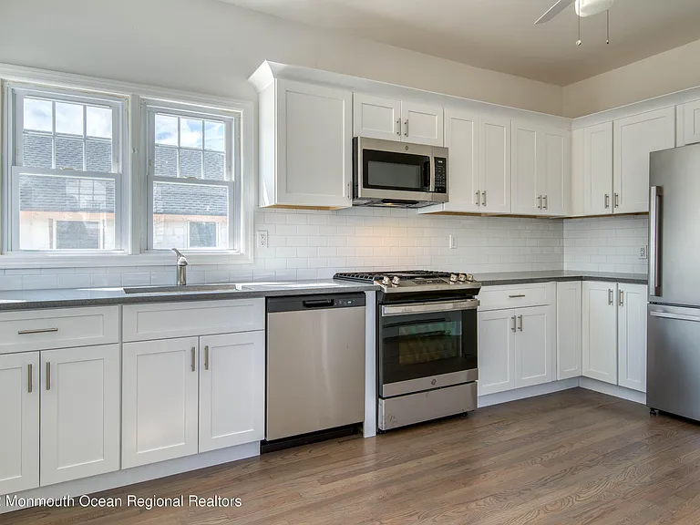 109 E River Rd #109A — Photo 7