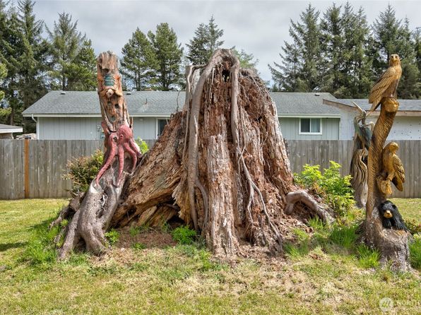 43 Etta Place, Hoquiam, WA 98550