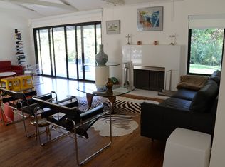 10 Grove Dr, Portola Valley, CA 94028