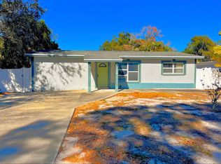 707 E Spruce St, Tarpon Springs, FL 34689