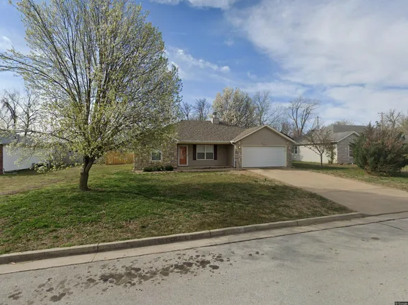 814 Linden St, Webb City, MO 64870
