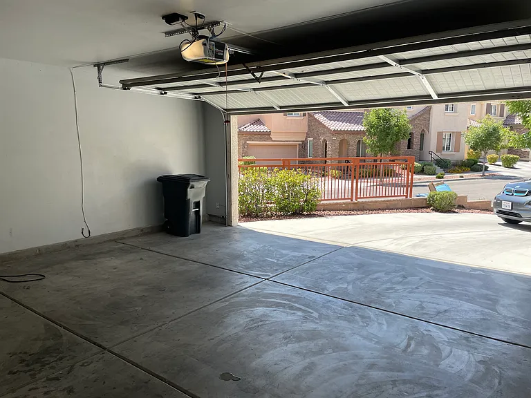 garage