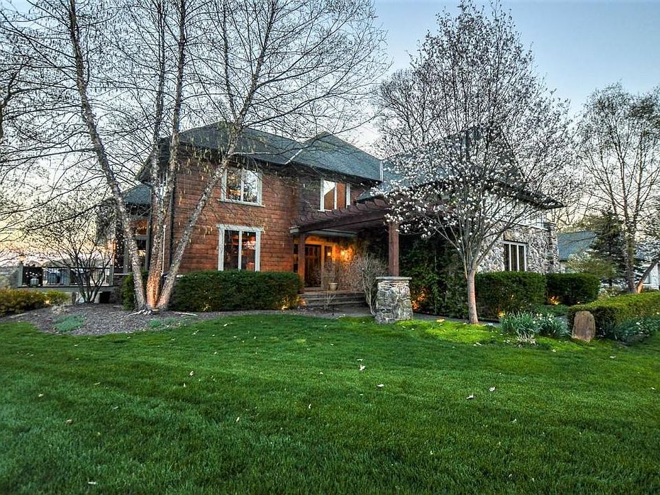 1st image of 481 Glyn Tawel Dr