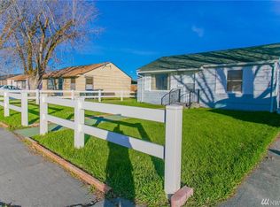 257 W Knolls Vista Dr, Moses Lake, WA 98837