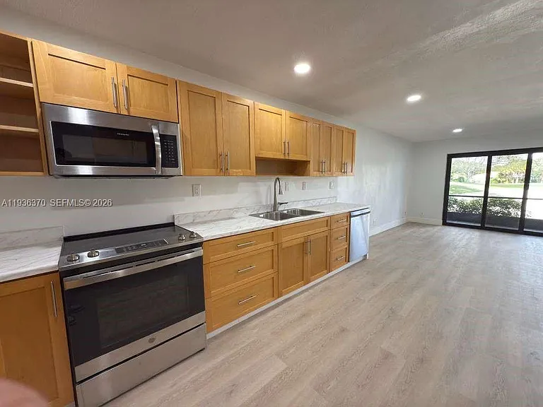 9001 Jacaranda Ln #107 — Photo 5