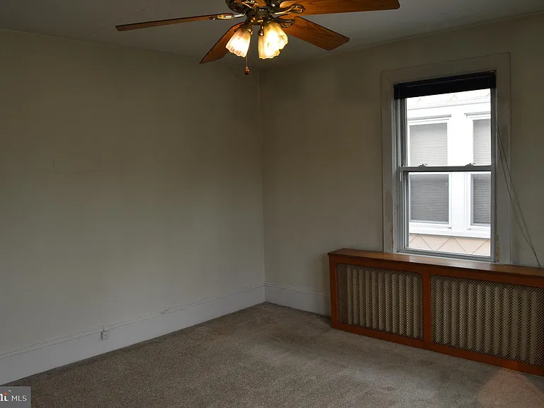 121 Broad St — Photo 16