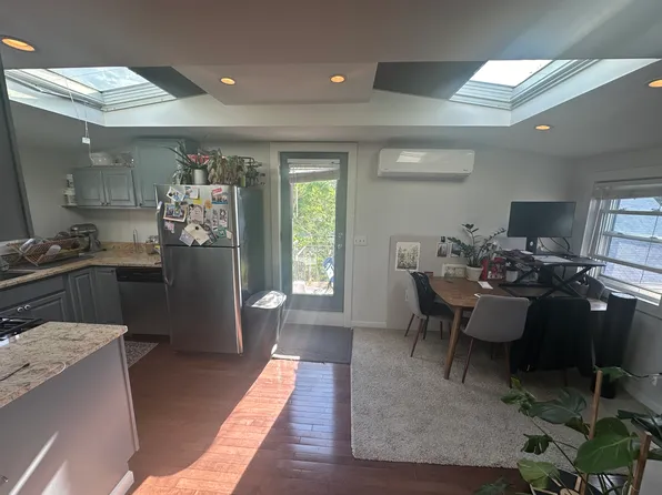 69 Prospect St #3, Somerville, MA 02143