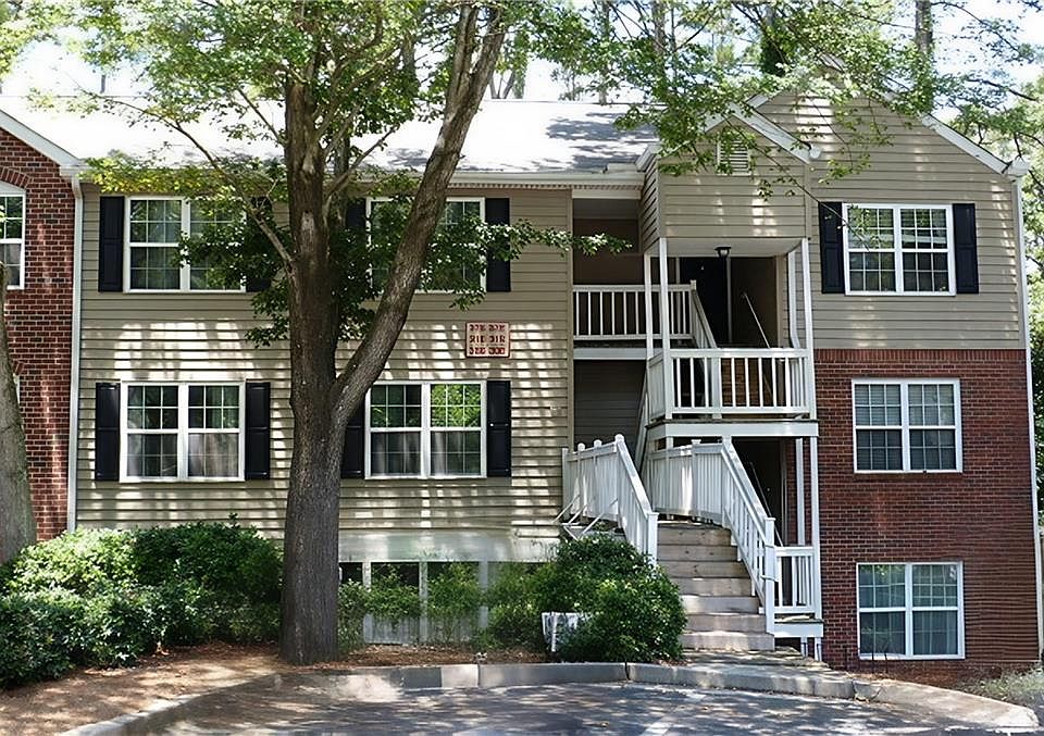 1st image of 326 Teal Ct