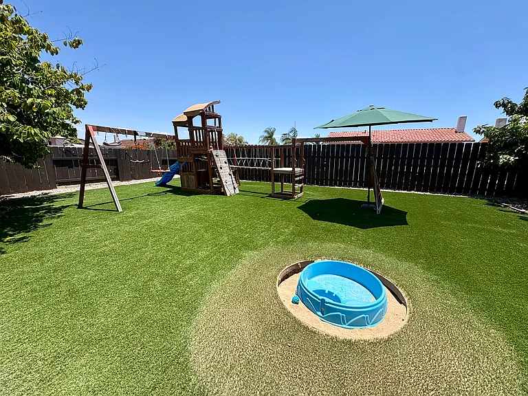 2035 Grove Ave — Photo 21