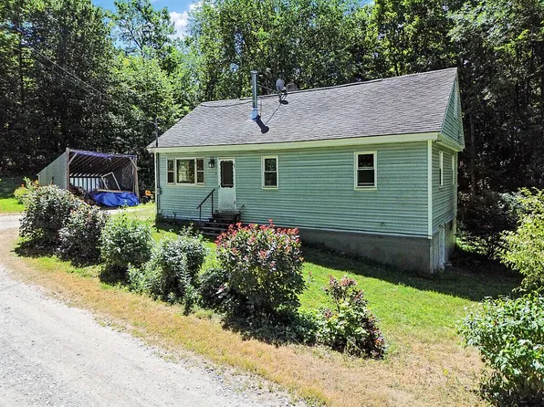 17 Hapworth Lane, Winslow, ME 04901